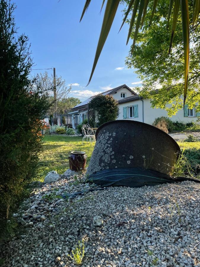 Gite "Le Pitous" Cahuzac Exteriör bild